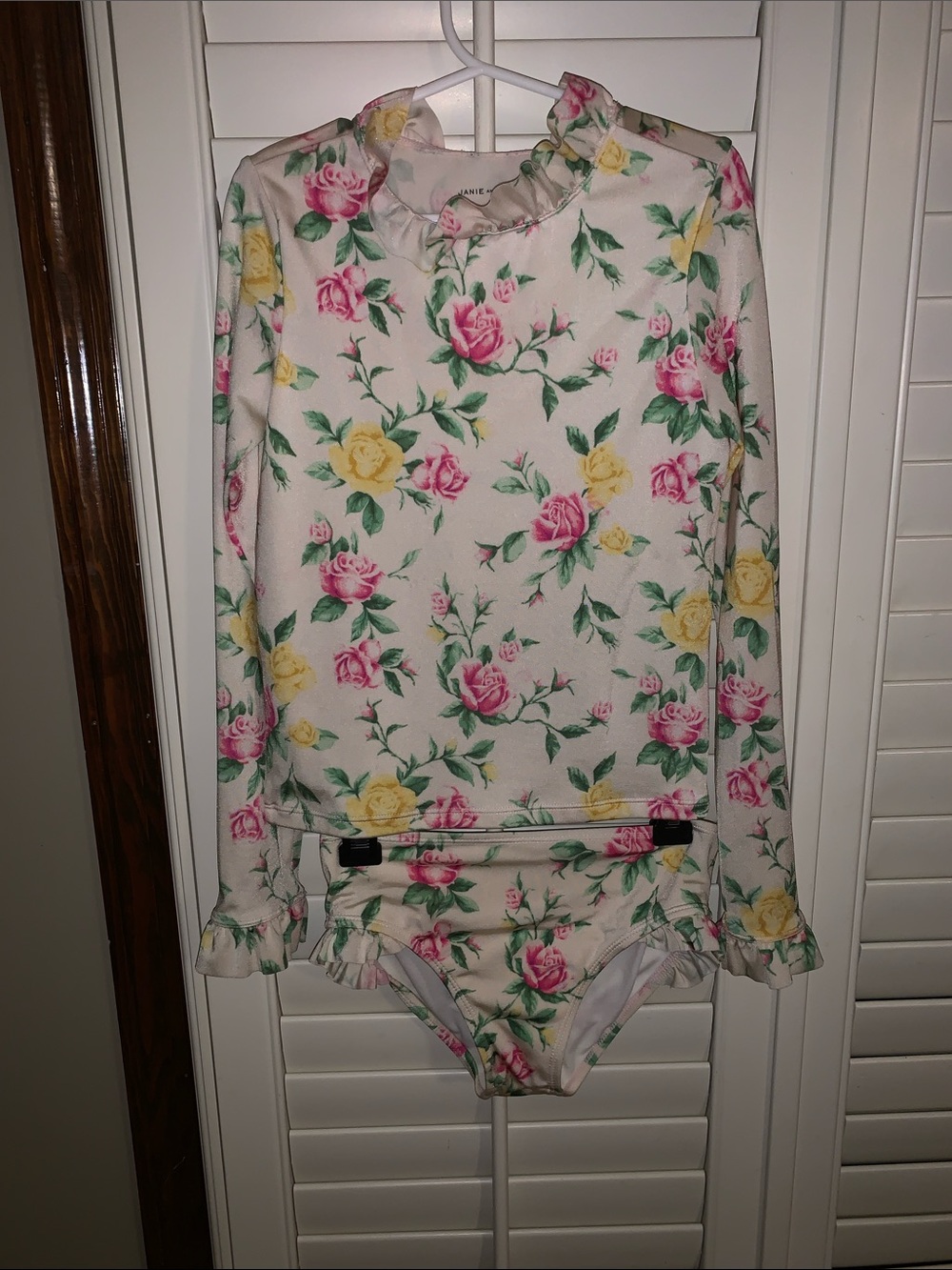 JANIE and JACK girl two piece swimsuit size 8 Very good condition